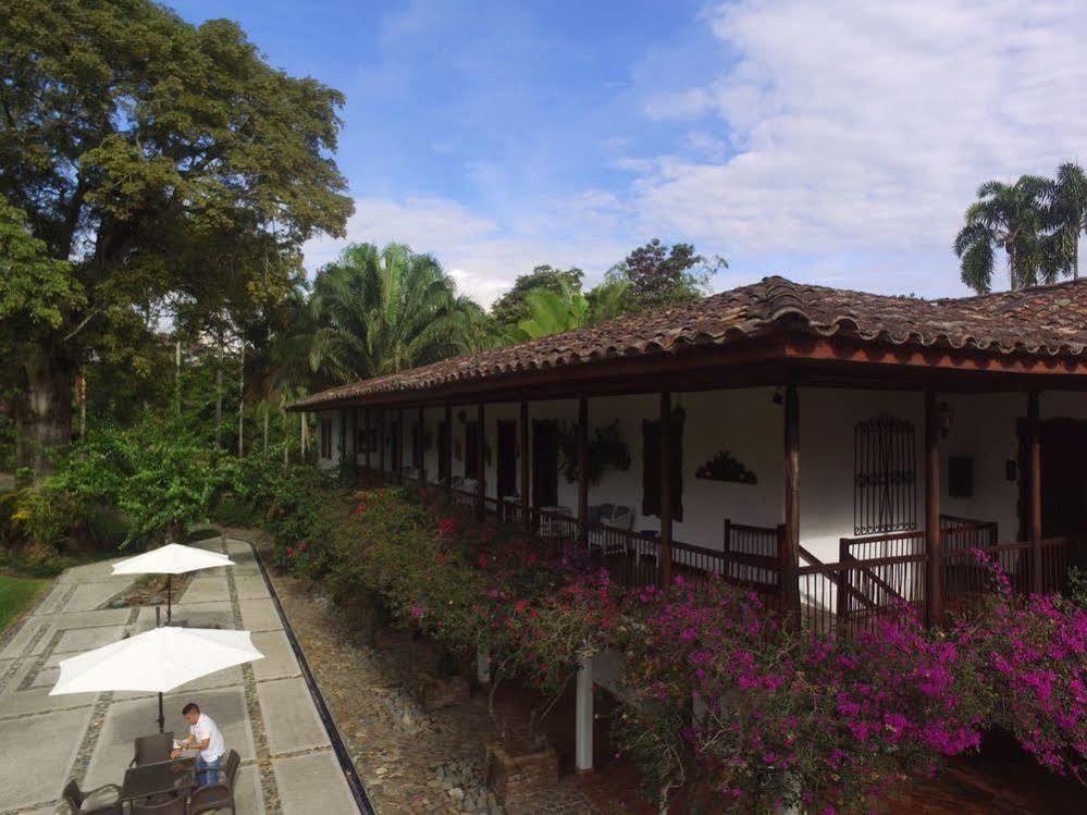 Hacienda Hotel San Jose Pereira Exteriör bild
